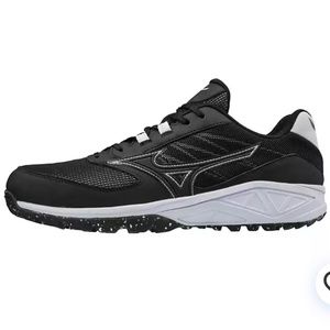 Mizuno Women's Dominant All-Surface Turf Softball Shoes Size 12.